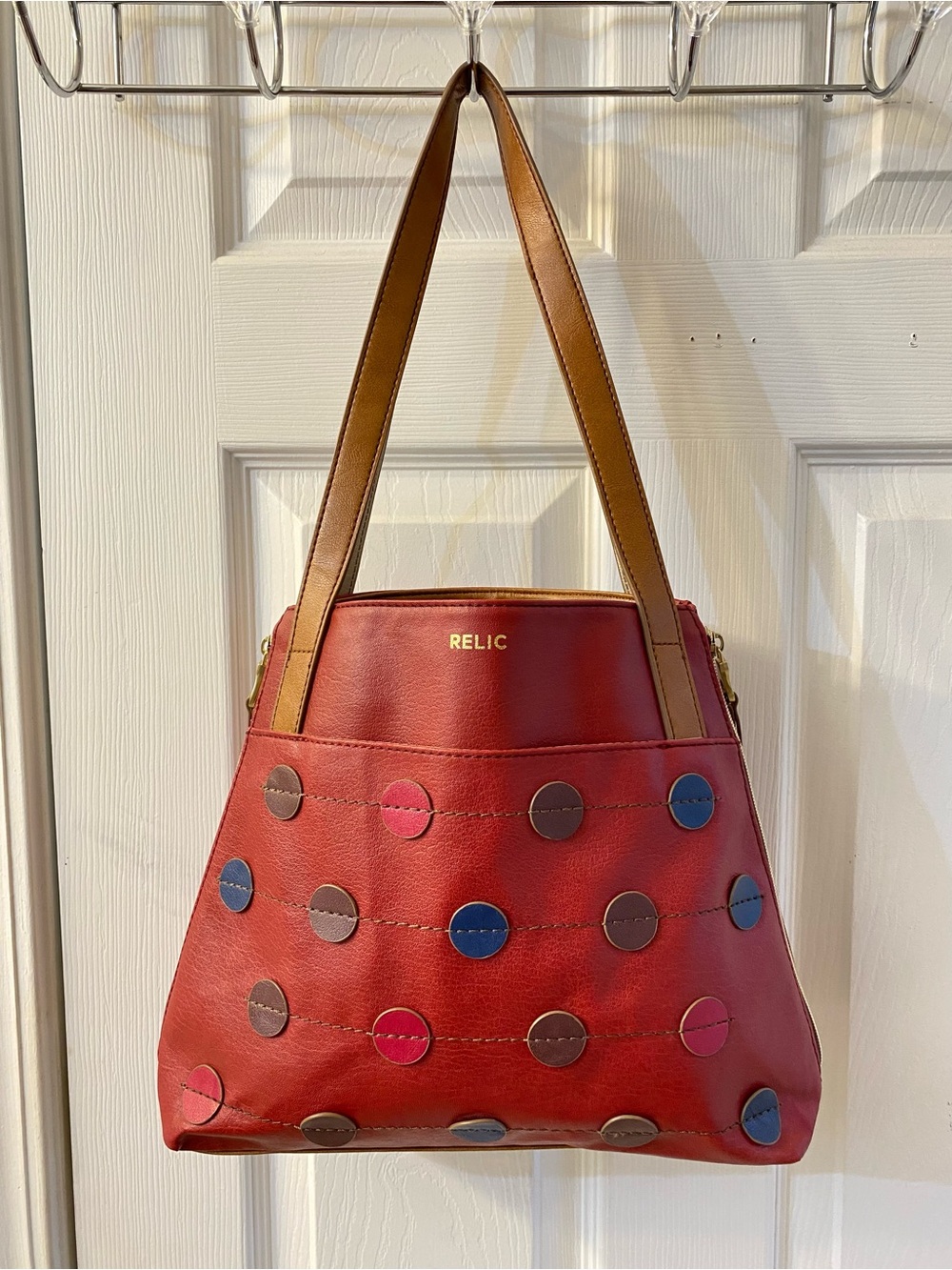 Stunning Relic shoulder bag excellent condition expandable sides clean interior
